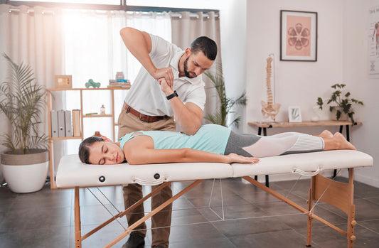 Choosing the Perfect Massage Table: A Comprehensive Guide